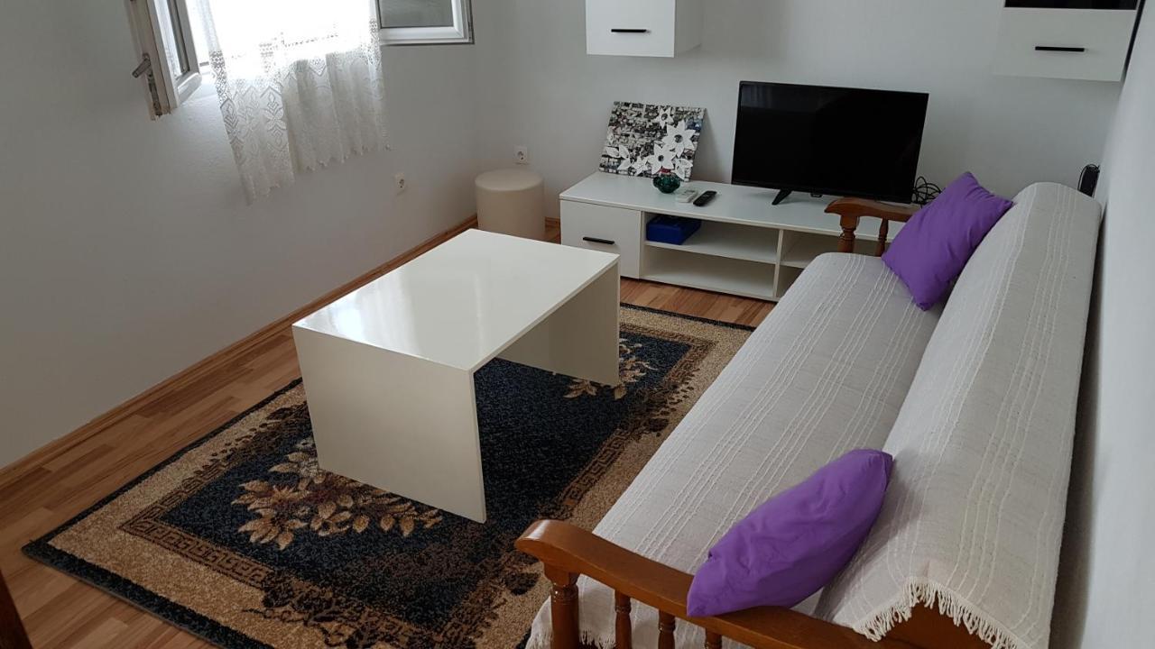 Apartman Vojaline 米欧纳 外观 照片