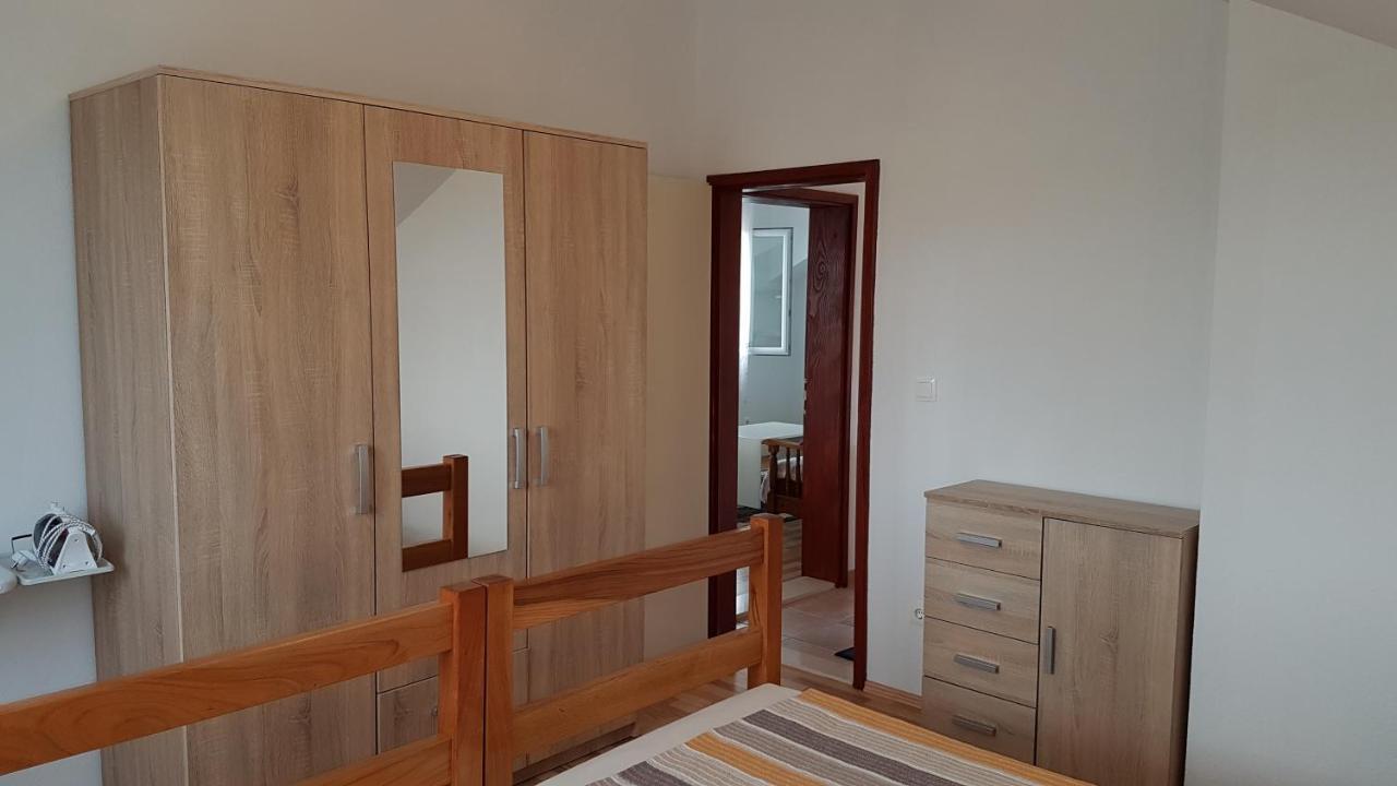 Apartman Vojaline 米欧纳 外观 照片